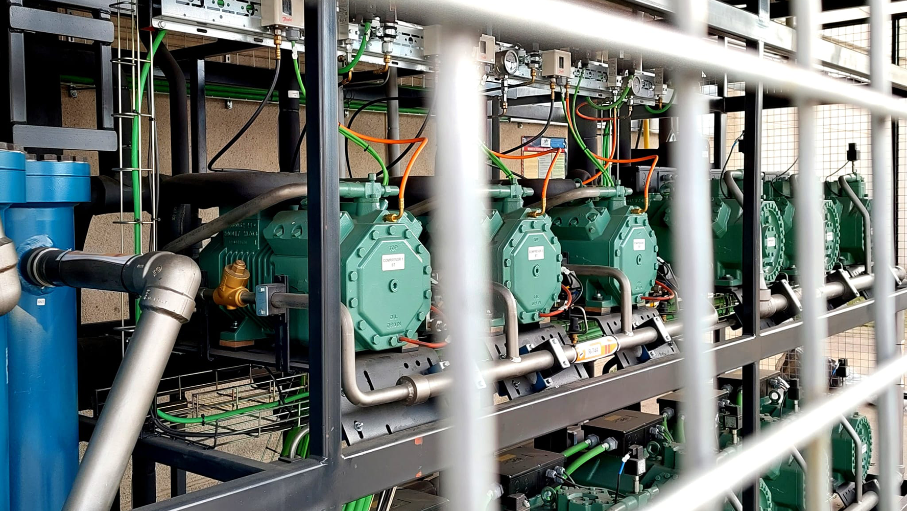 Conenfrio-Instalación con central frigorífica booster de CO2 transcrítico-4